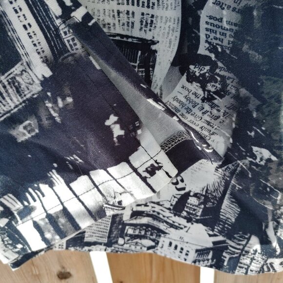 Luc Fontaine News Paper Print Pencil Skirt Black and White Size 6 - Picture 5 of 5